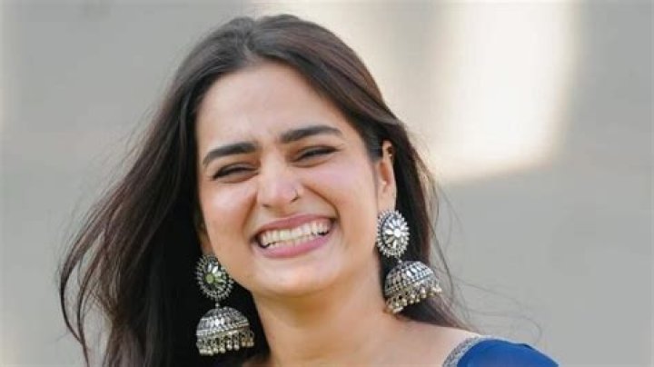 Bigg Boss Ayesha Sharma Age: How Old Is The Actress?