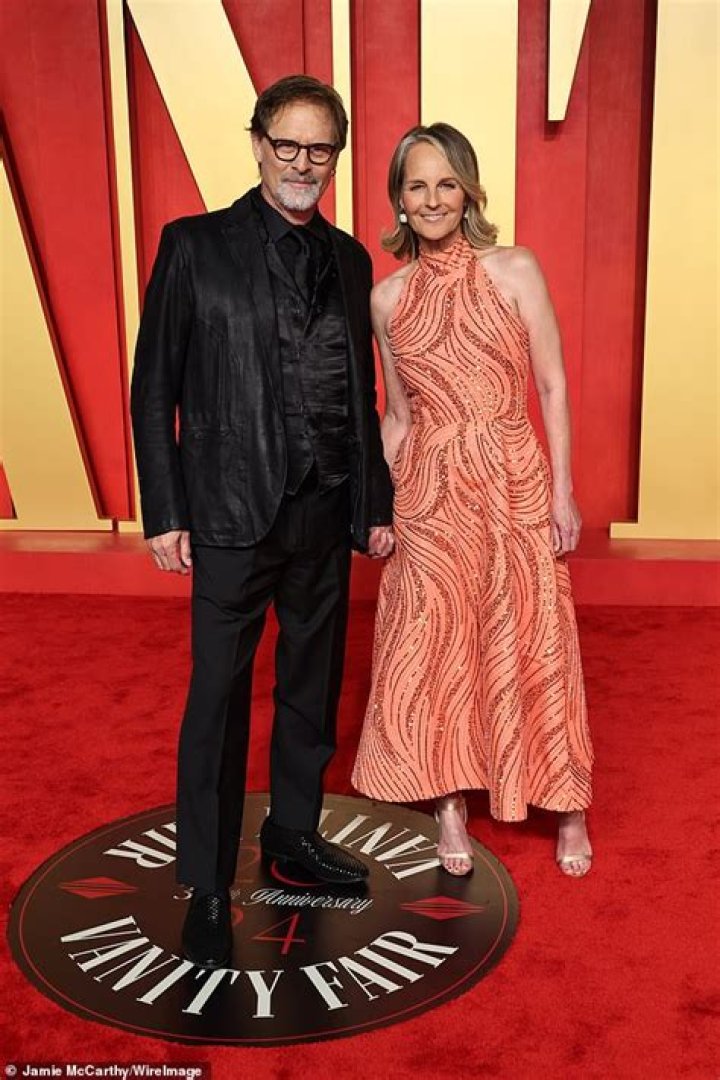 Exploring The Marital Status Of Helen Hunt: Is She Married?