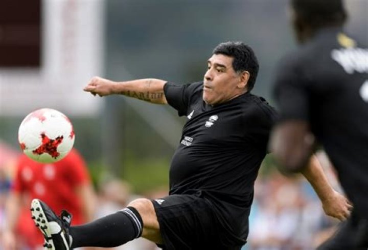 Is Sergio Aguero related to Maradona?