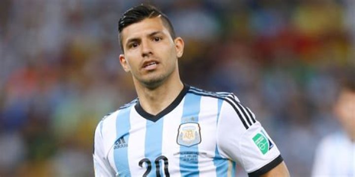 Who is the famous player of Argentina?