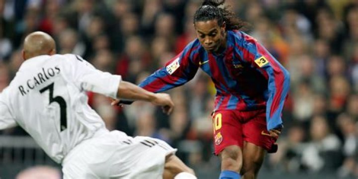 Why Barca sold Ronaldinho?