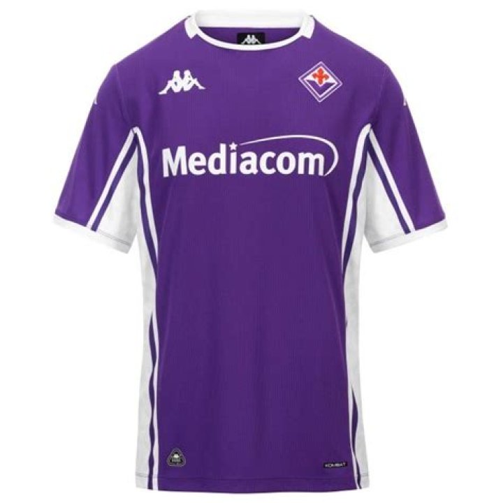 Why do Fiorentina play in purple?